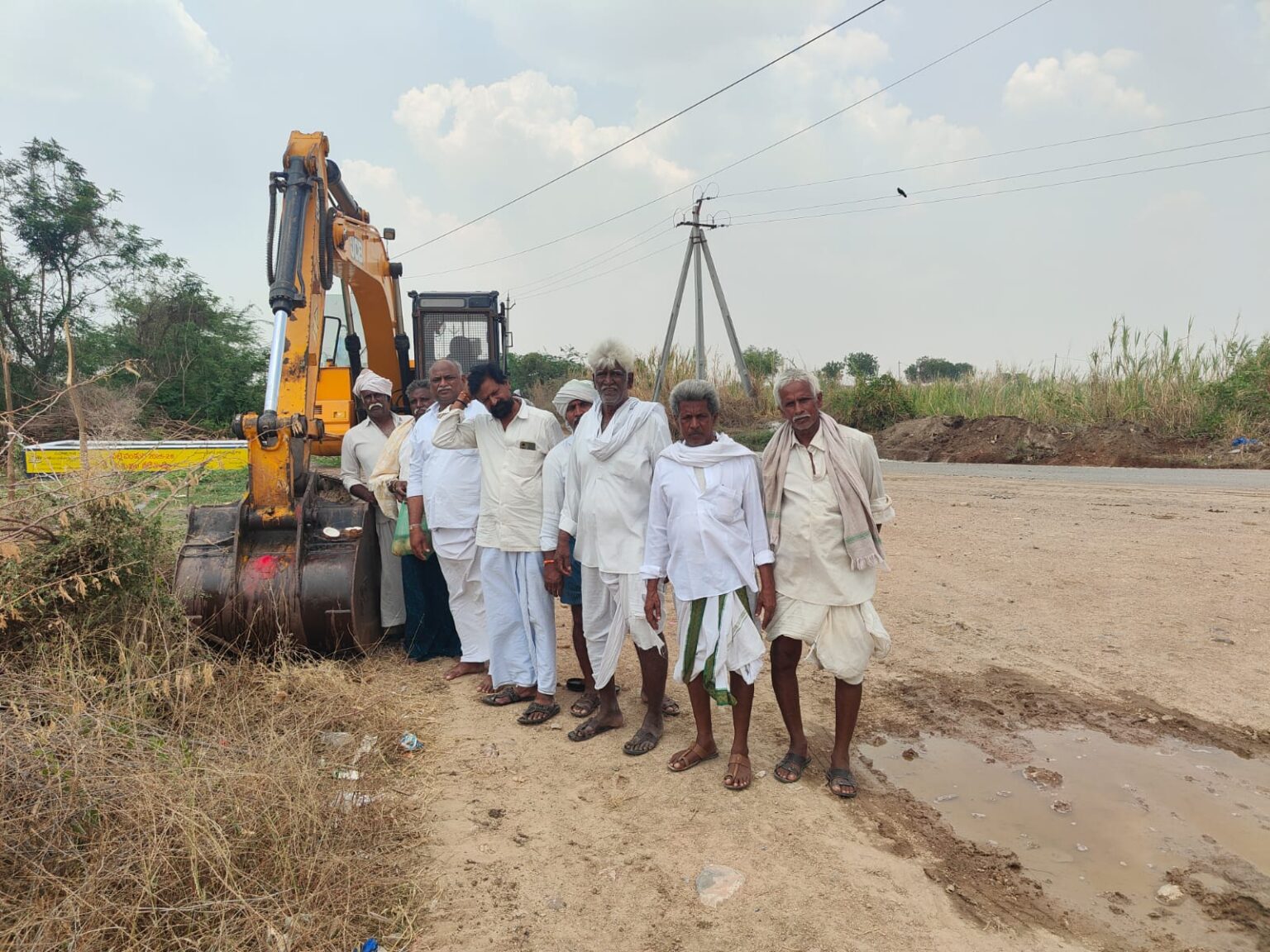 నరసరావుపేట ఎంపీ శ్రీకృష్ణ దేవరాయలు చొరవతో పల్లె బాటలకు మరోసారి మహర్దశ
