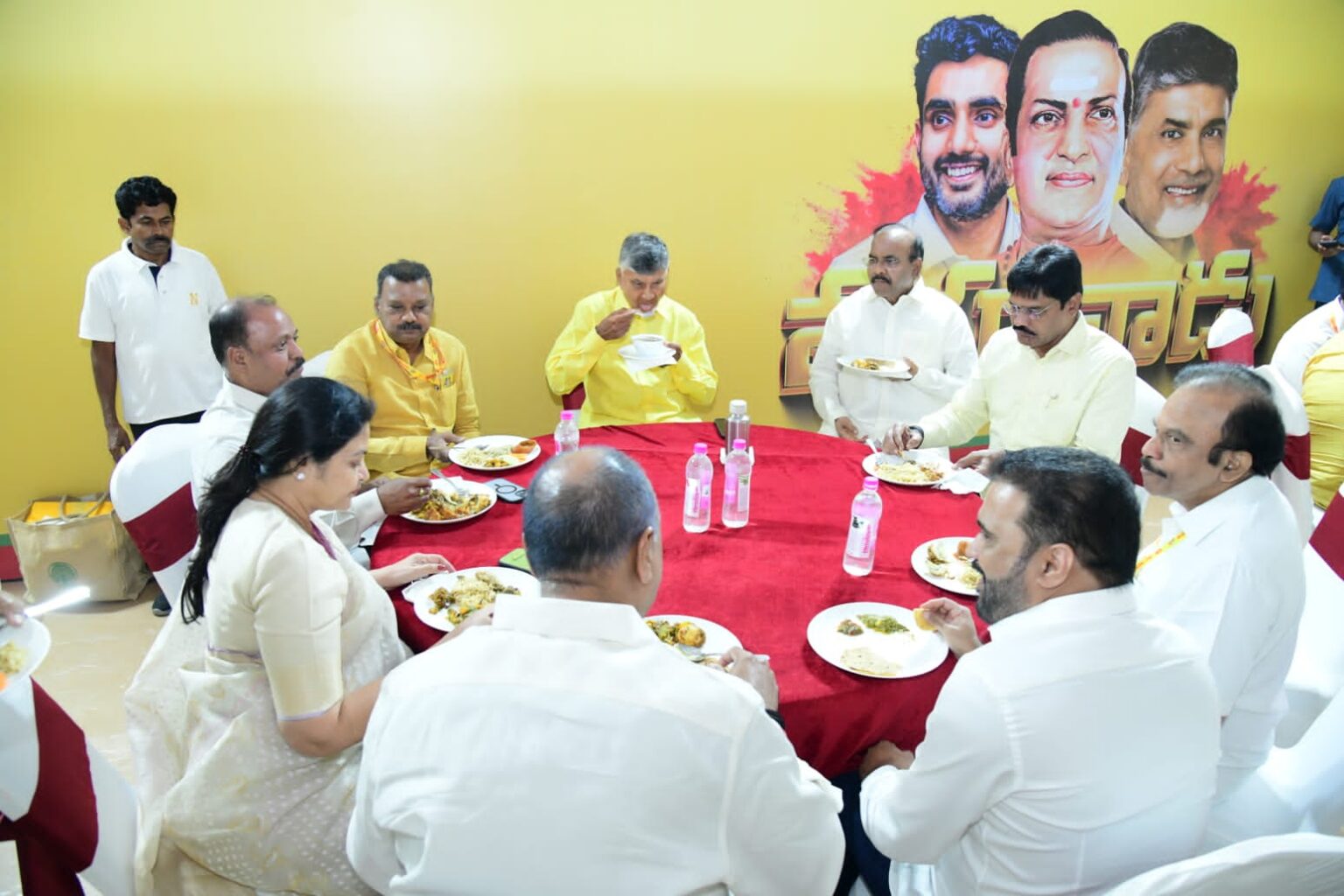 కార్యకర్తల సంక్షేమానికి నావంతు సహాకారం అందించడం ఎంతో తృప్తినిచ్చింది : ప్రత్తిపాటి