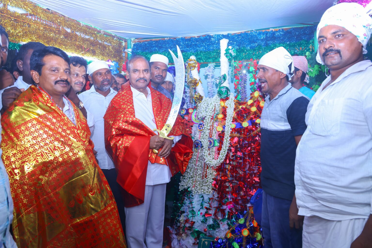 కొండవీడులో మొహర్రం ఉత్సవాల్లో పాల్గొన్న ప్రత్తిపాటి