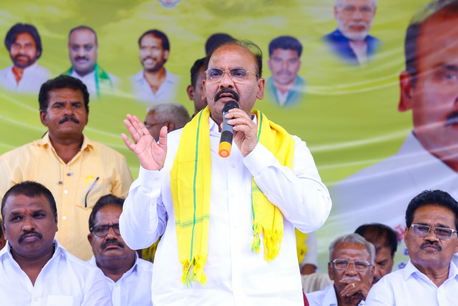 రాష్ట్రప్రగతికి అడ్డుపడుతూ… తప్పుడు మెయిల్స్ పెట్టేవారు ప్రజలకు అవసరమా? : ప్రత్తిపాటి