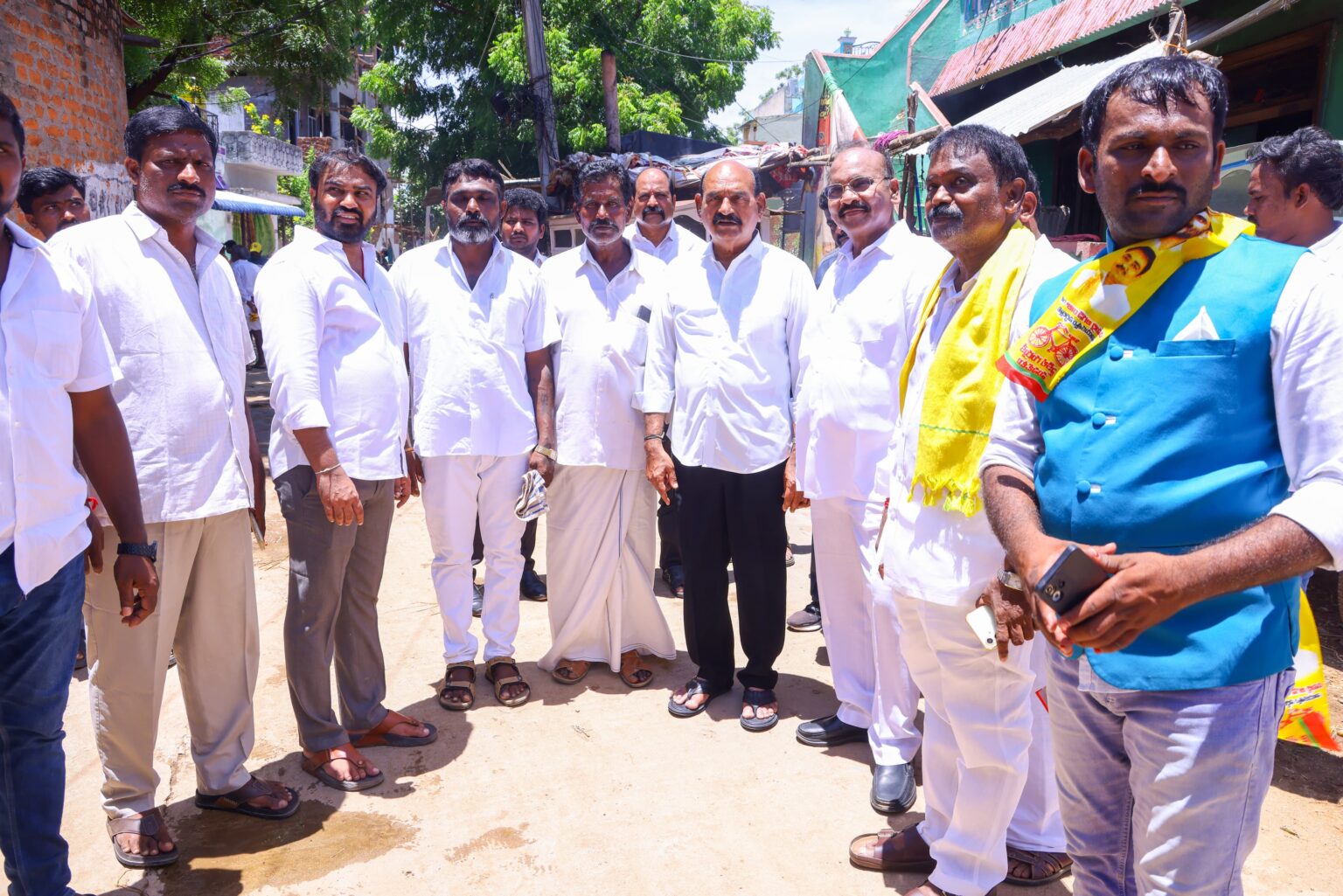 పులివెందులలోని రౌడీ.. రాక్షస రాజ్యాన్ని ప్రజలు తరిమికొట్టబోతున్నారు : ప్రత్తిపాటి.