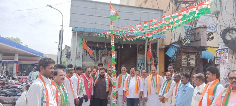 భారతీయ జనతా పార్టీ ఆధ్వర్యంలో అంగరంగ వైభవంగా 79స్వాతంత్ర్యదినోత్సవ వేడుకలు