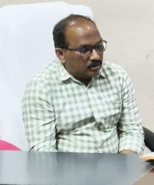 పల్నాడు జిల్లా కలెక్టర్ కార్యాలయంలో ఏసీబీ దాడులు