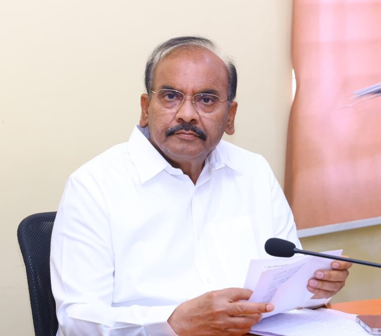 పదవీ గండమే టీమ్ 11 ను అసెంబ్లీ గడప తొక్కిస్తోంది : ప్రత్తిపాటి