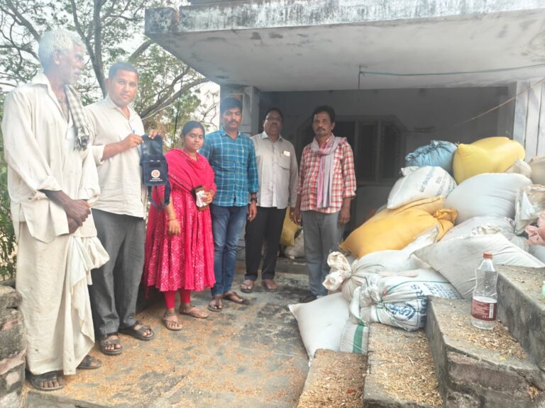 రేషన్ బియ్యం అక్రమ రవాణాపై విజిలెన్స్ పంజా.. అచ్చంపేటలో భారీగా బియ్యం స్వాధీనం.