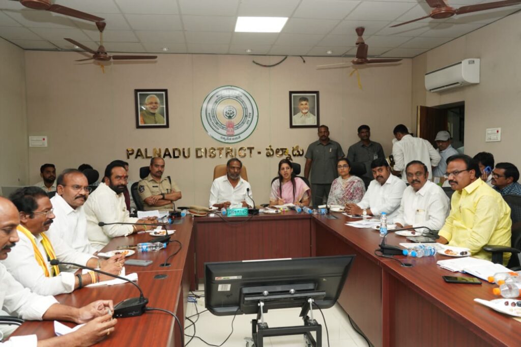 ఎమ్మెల్యేలను కోరిన జిల్లా ఇంచార్జ్ మంత్రి గొట్టిపాటి రవికుమార్, జిల్లా కలెక్టర్ కృతిక శుక్లా