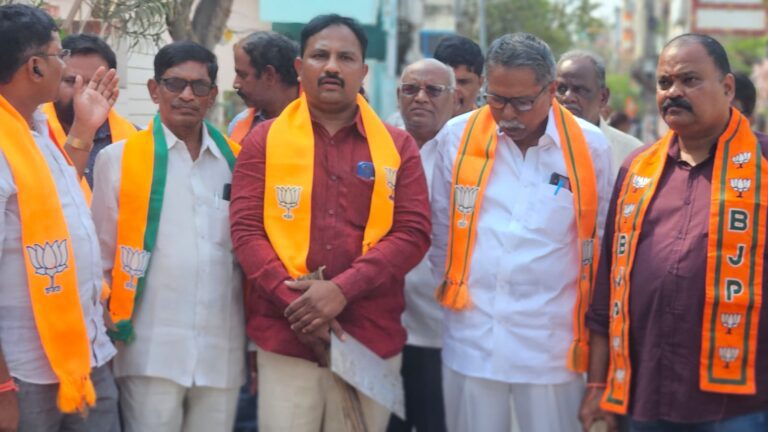 పల్నాడు జిల్లా ఓబీసీ మరియు రజక సంఘం ఆధ్వర్యంలో సంత్ గాడ్గే బాబా 150 వ జయంతి కార్యక్రమాన్ని ఘనంగా నిర్వహించారు