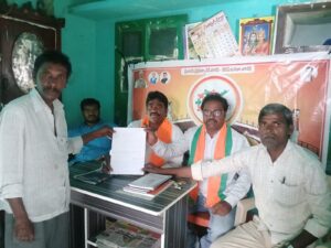 మాచర్ల పట్టణంలో జనతా వారధి కార్యక్రమం నిర్వహించడం జరిగింది