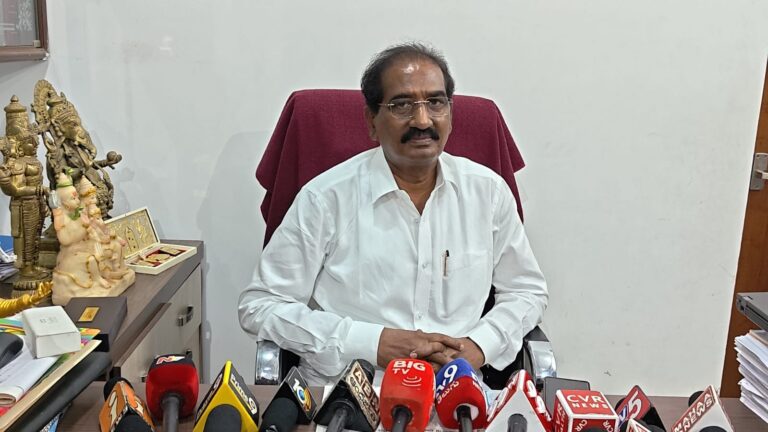 వైసీపీ ఒక ‘గొడ్డలి పార్టీ’.. ఎమ్మెల్సీల రాజీనామాల తిరస్కరణపై మర్రి రాజశేఖర్ ఆగ్రహం
